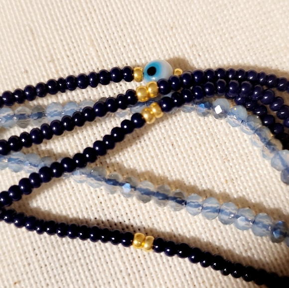 Handmade Multilayered bracelet - Picture 4 of 6